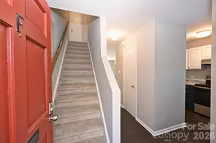 951 Hollywood St, Charlotte, NC 28211 - Photo 8