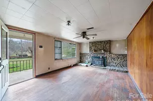 2432 Grapevine Rd, Marshall, NC 28753 - Photo 4