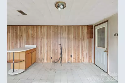 2432 Grapevine Road, Marshall, NC 28753 - Photo 8