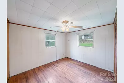 2432 Grapevine Road, Marshall, NC 28753 - Photo 10