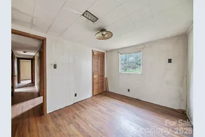 2432 Grapevine Road, Marshall, NC 28753 - Photo 12