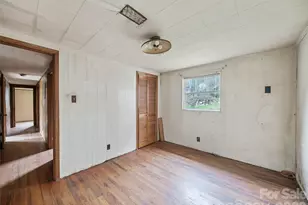 2432 Grapevine Rd, Marshall, NC 28753 - Photo 12