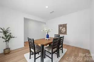 2076 Sunflower Cir, Newton, NC 28658 - Photo 16