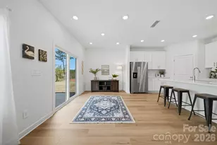 2076 Sunflower Cir, Newton, NC 28658 - Photo 8