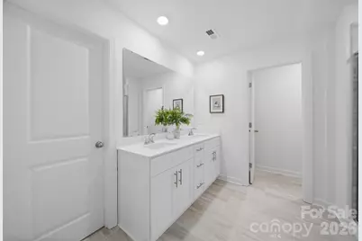 2076 Sunflower Circle, Newton, NC 28658 - Photo 24