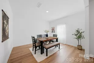 2076 Sunflower Cir, Newton, NC 28658 - Photo 14