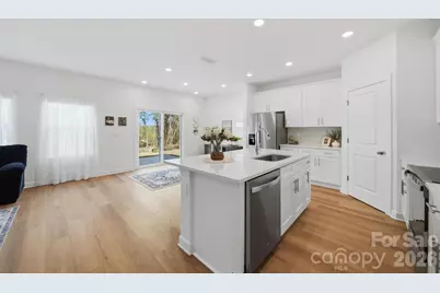 2076 Sunflower Circle, Newton, NC 28658 - Photo 12