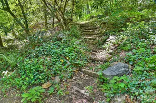 1 Hillcrest Ln, Black Mountain, NC 28711 - Photo 4