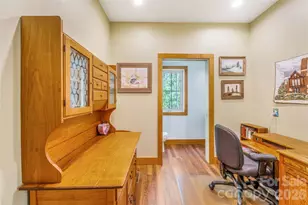 446 Amanda Dr, Mars Hill, NC 28754 - Photo 6