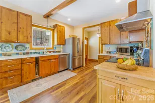 446 Amanda Dr, Mars Hill, NC 28754 - Photo 12