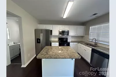 6816 Southbrook Drive, Charlotte, NC 28277 - Photo 4