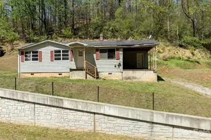 2687 Indian Grave Rd, Lenoir, NC 28645 - Photo 2