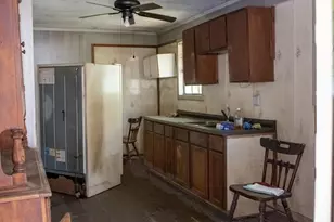 2687 Indian Grave Rd, Lenoir, NC 28645 - Photo 6