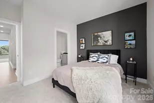 223 Freeland Ln, Charlotte, NC 28217 - Photo 10