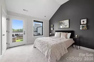 223 Freeland Ln, Charlotte, NC 28217 - Photo 14