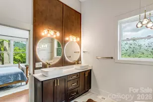 90 Summit St, Waynesville, NC 28786 - Photo 28