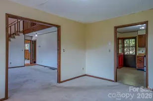 42 Camelfield Rd, Weaverville, NC 28787 - Photo 8