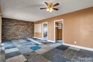 76 Adeles Way, Hendersonville, NC 28792 - Photo 18