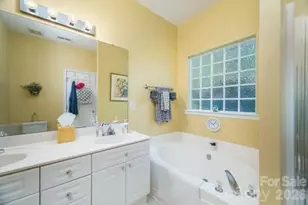 1614 Iverness Ct, Gastonia, NC 28056 - Photo 16