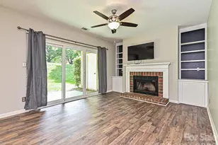 3206 Selwyn Farms Ln, Charlotte, NC 28209 - Photo 6