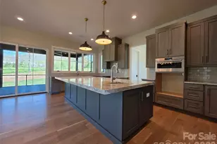 6 Walnut Valley Pkwy, Arden, NC 28704 - Photo 8