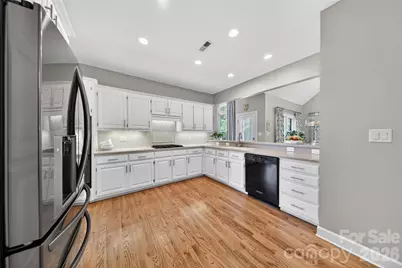 3336 Colvard Park Way, Charlotte, NC 28269 - Photo 10