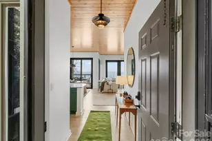 30 Club Villa Ct, Burnsville, NC 28714 - Photo 6