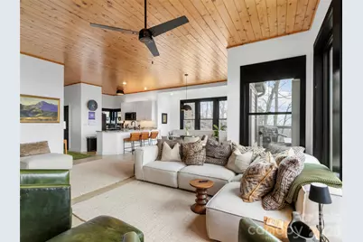 30 Club Villa Court #B/5, Burnsville, NC 28714 - Photo 4