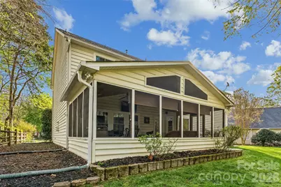 5507 Tullamore Lane, Charlotte, NC 28269 - Photo 2