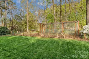 5507 Tullamore Ln, Charlotte, NC 28269 - Photo 6