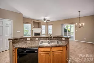 10622 Trolley Run Dr, Cornelius, NC 28031 - Photo 8