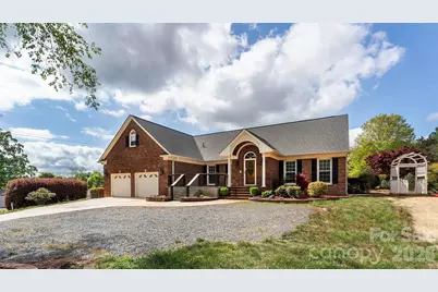 8219 Starnes Randall Road, Charlotte, NC 28215 - Photo 2