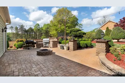 8219 Starnes Randall Road, Charlotte, NC 28215 - Photo 38