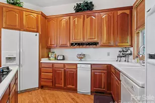101 Spring Rock Rd, Burnsville, NC 28714 - Photo 14