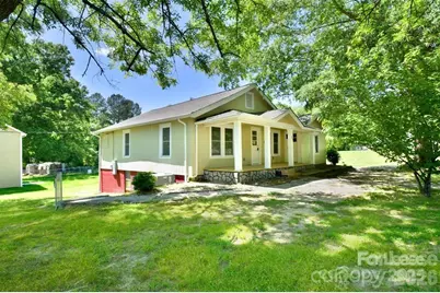 1632 W 5th Avenue #C, Gastonia, NC 28052 - Photo 2