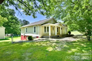 1632 W 5th Ave, Gastonia, NC 28052 - Photo 2