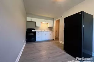 1632 W 5th Ave, Gastonia, NC 28052 - Photo 2