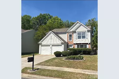 7519 Eurostar Drive, Charlotte, NC 28213 - Photo 1