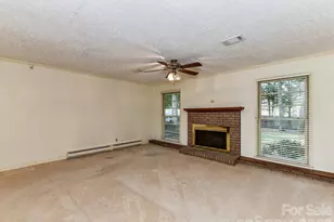 1416 Marjorie Dr, Matthews, NC 28105 - Photo 4
