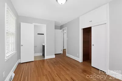 2309 Lanier Avenue, Charlotte, NC 28205 - Photo 10