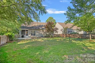 6902 Saranac Ln, Matthews, NC 28105 - Photo 28