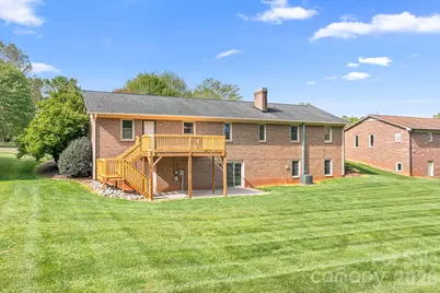 676 Sunridge Drive, Lincolnton, NC 28092 - Photo 34