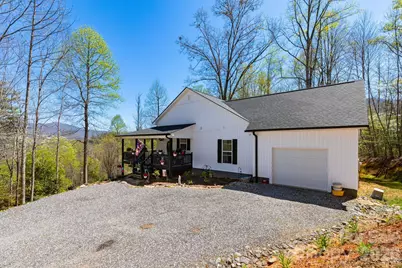 153 Fairlane Loop, Whittier, NC 28789 - Photo 4