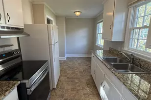 509 Rhyne St, Lincolnton, NC 28092 - Photo 2