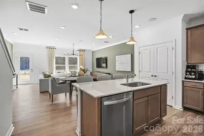 11912 Oak Street, Charlotte, NC 28269 - Photo 8