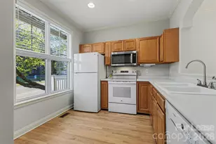 841 W 4th St, Charlotte, NC 28202 - Photo 4