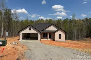 98 Lexxi Ln, Tryon, NC 28782 - Photo 1
