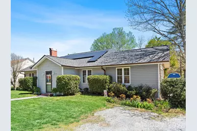 1614 Ridgewood Boulevard, Hendersonville, NC 28791 - Photo 2