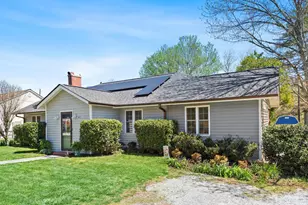 1614 Ridgewood Blvd, Hendersonville, NC 28791 - Photo 2