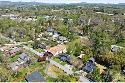 1614 Ridgewood Boulevard, Hendersonville, NC 28791 - Photo 38